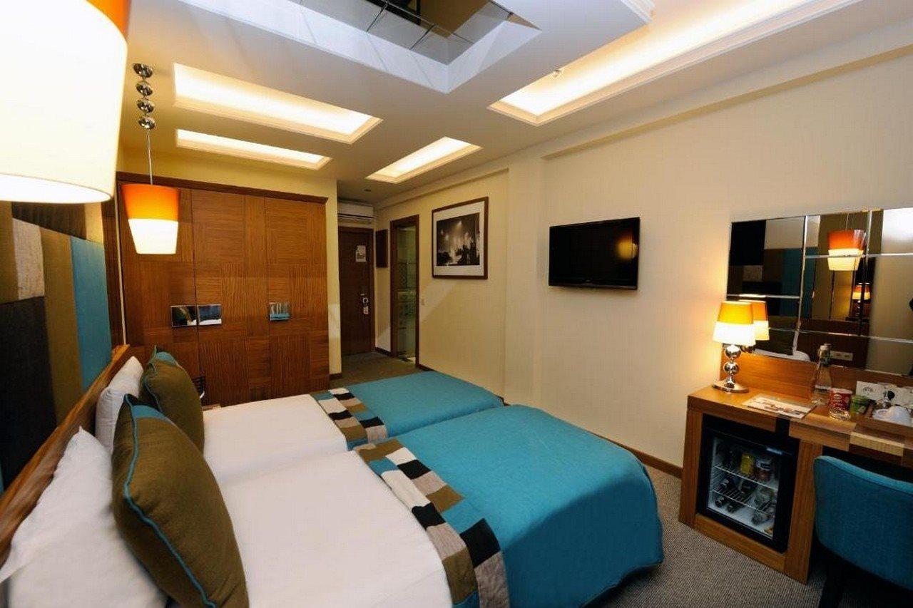 Collage Pera Hotel İstanbul Dış mekan fotoğraf