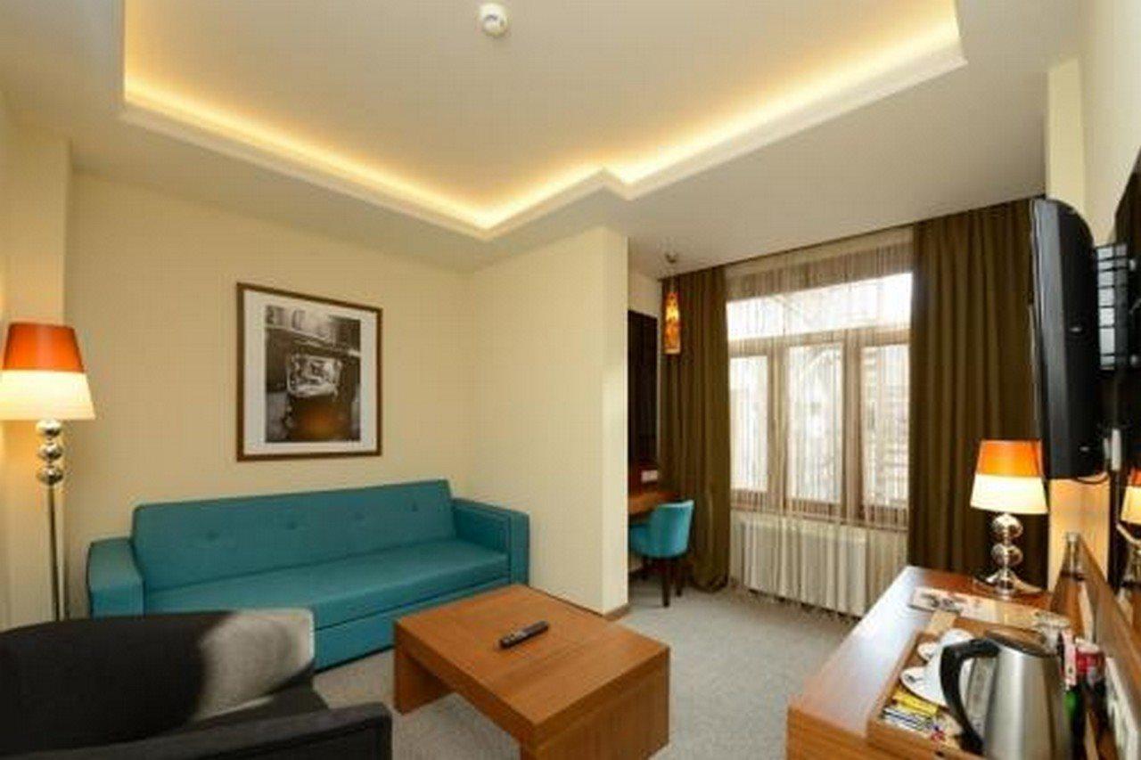 Collage Pera Hotel İstanbul Dış mekan fotoğraf