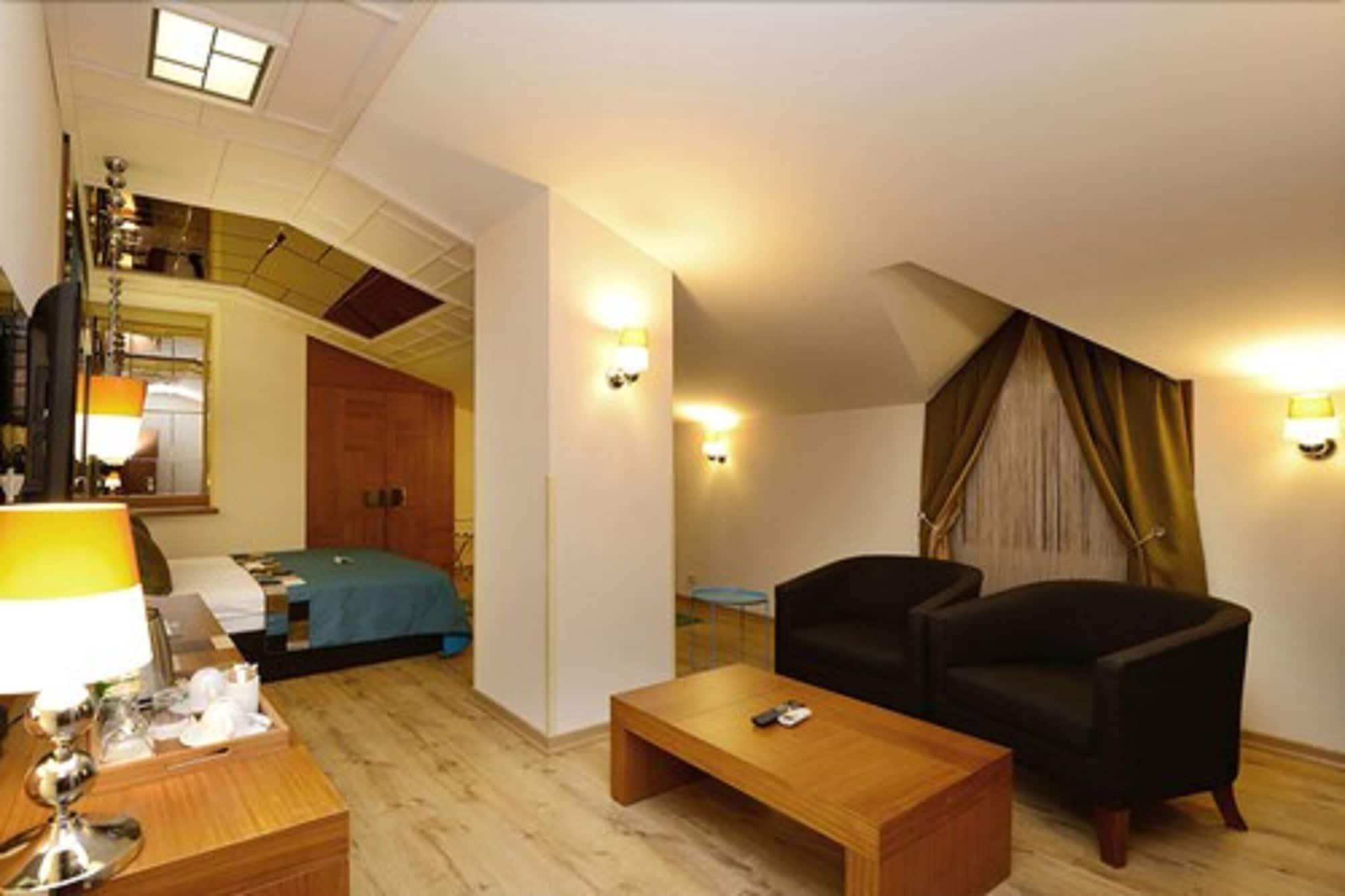Collage Pera Hotel İstanbul Dış mekan fotoğraf