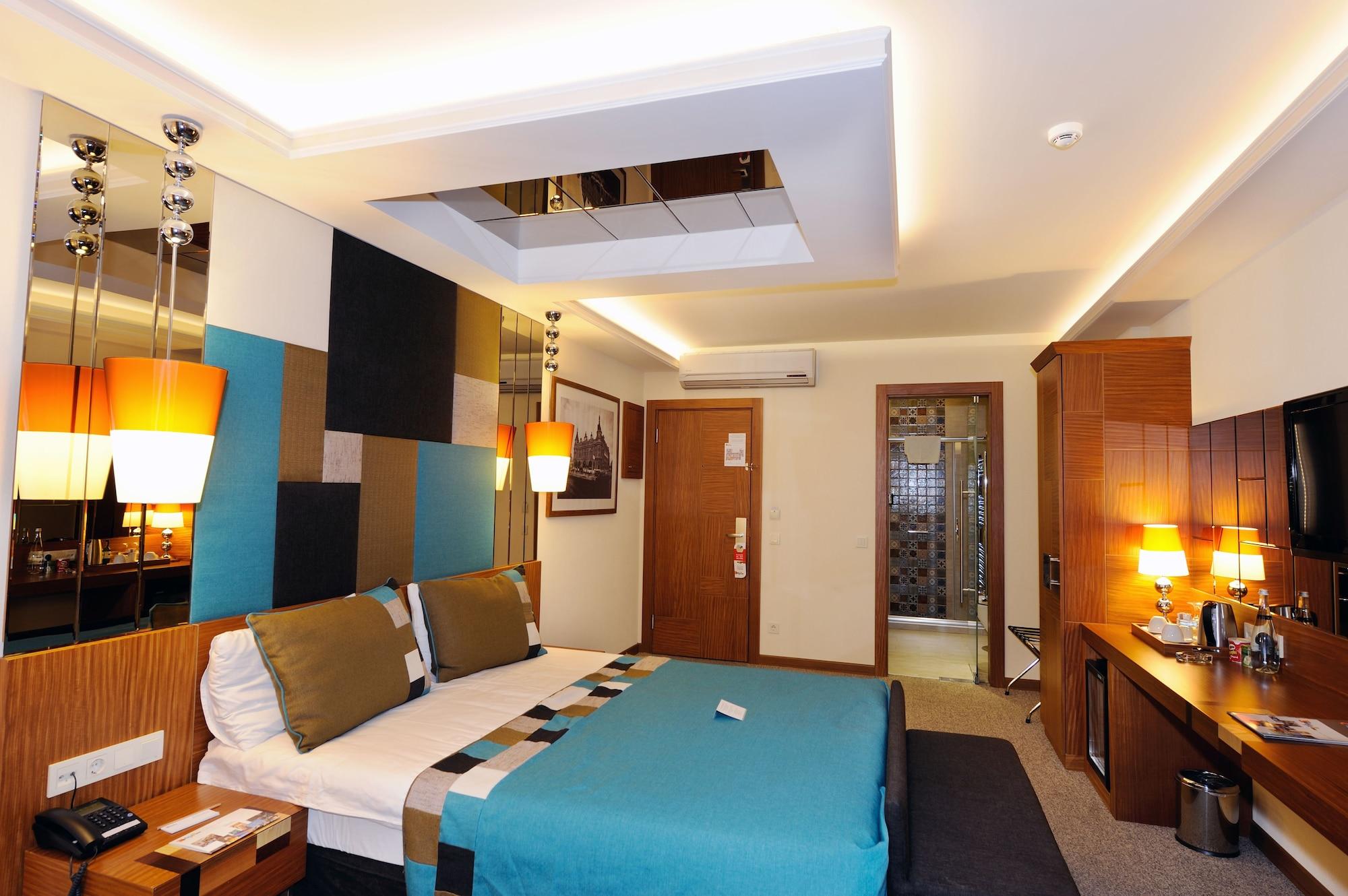 Collage Pera Hotel İstanbul Dış mekan fotoğraf