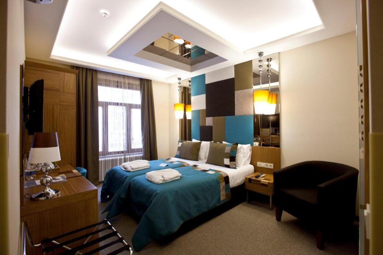 Collage Pera Hotel İstanbul Dış mekan fotoğraf