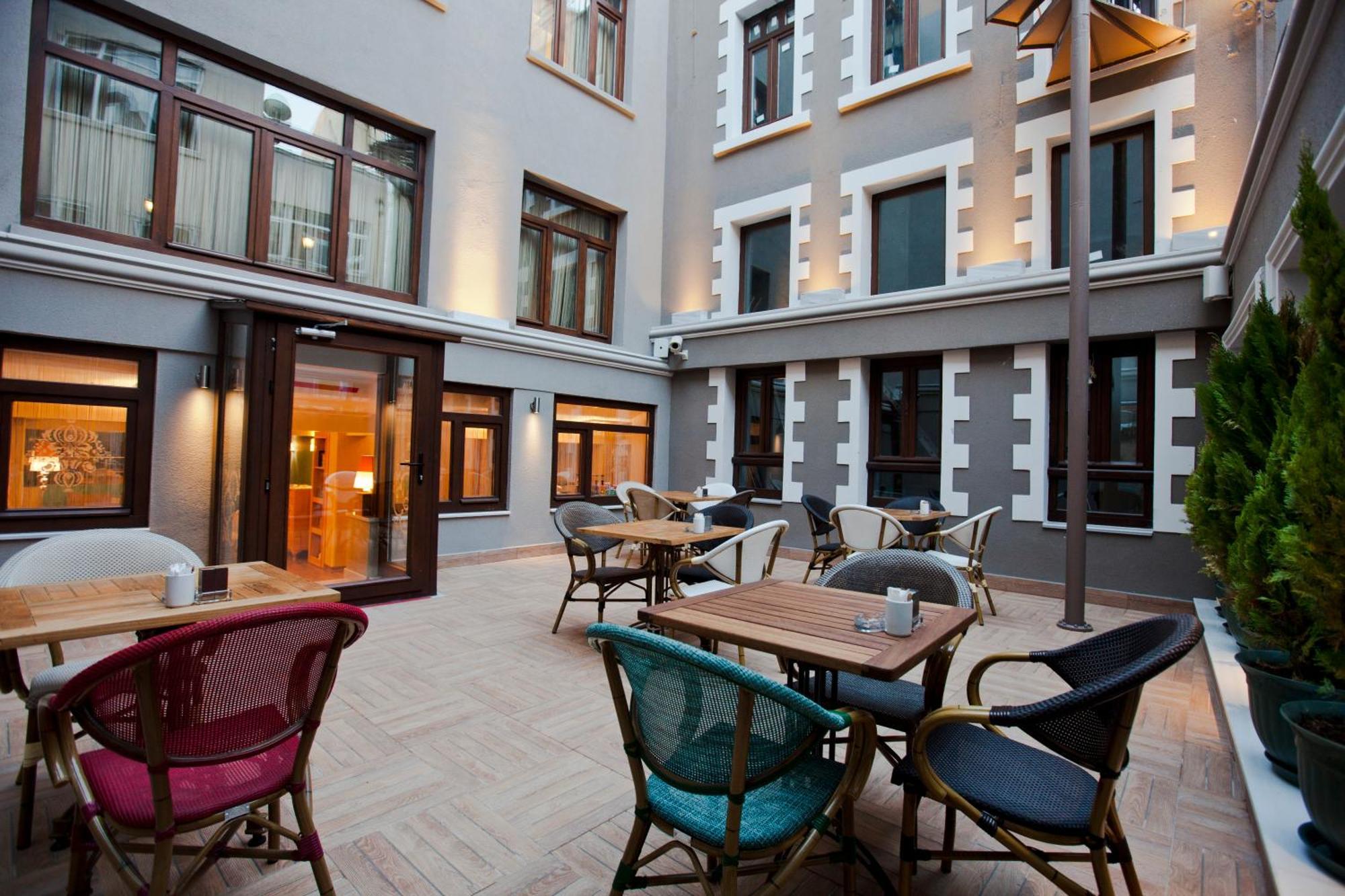 Collage Pera Hotel İstanbul Dış mekan fotoğraf